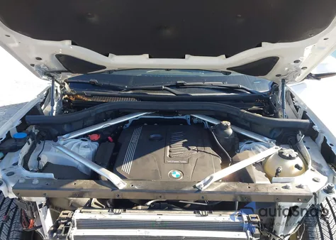 2020 BMW X5 Sdrive40I z USA, uszkodzony, nr VIN 5UXCR4C03L9B26327